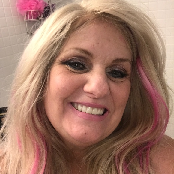 Meet your Posher, Denise - Picture 6 of 6